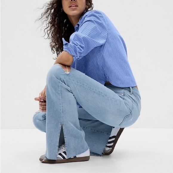 GAP '70s High Rise Distressed Split Hem Flare Jeans Light Wash Blue 33 / 16 - Picture 2 of 6